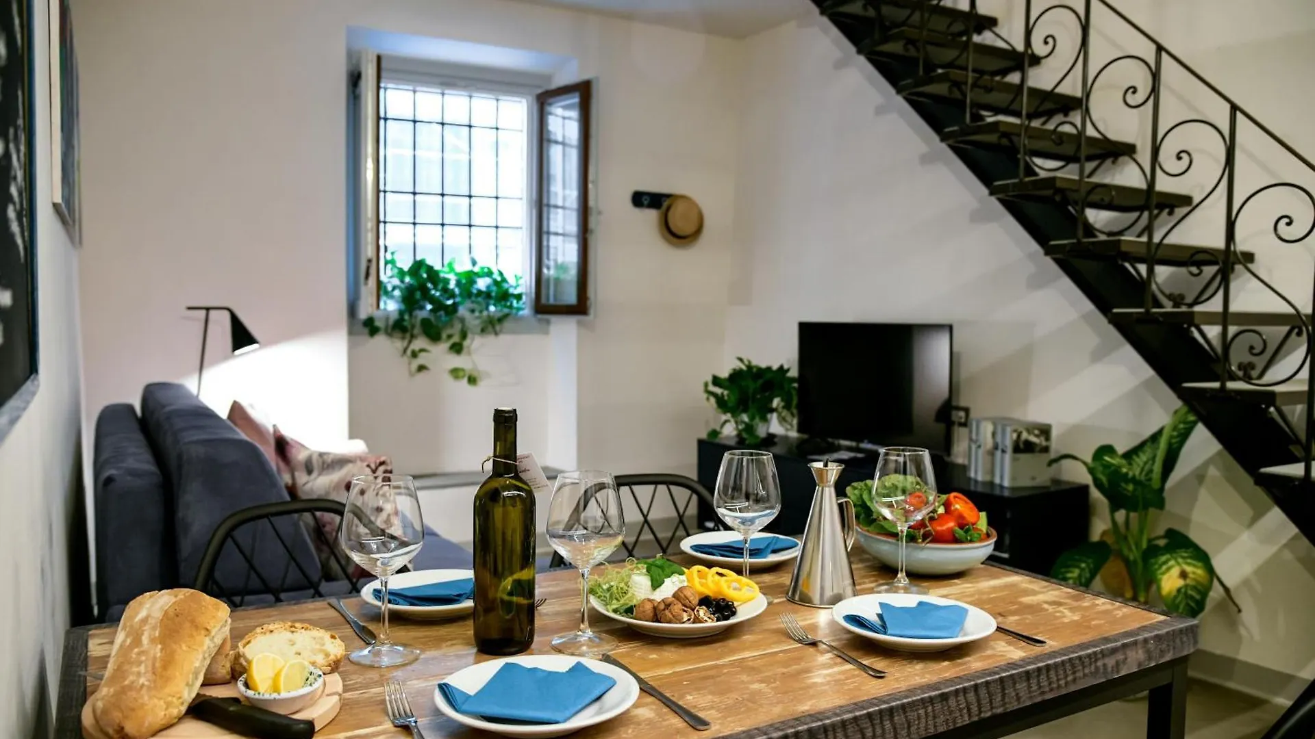 Casa S A F E R Apartment Florence Italy