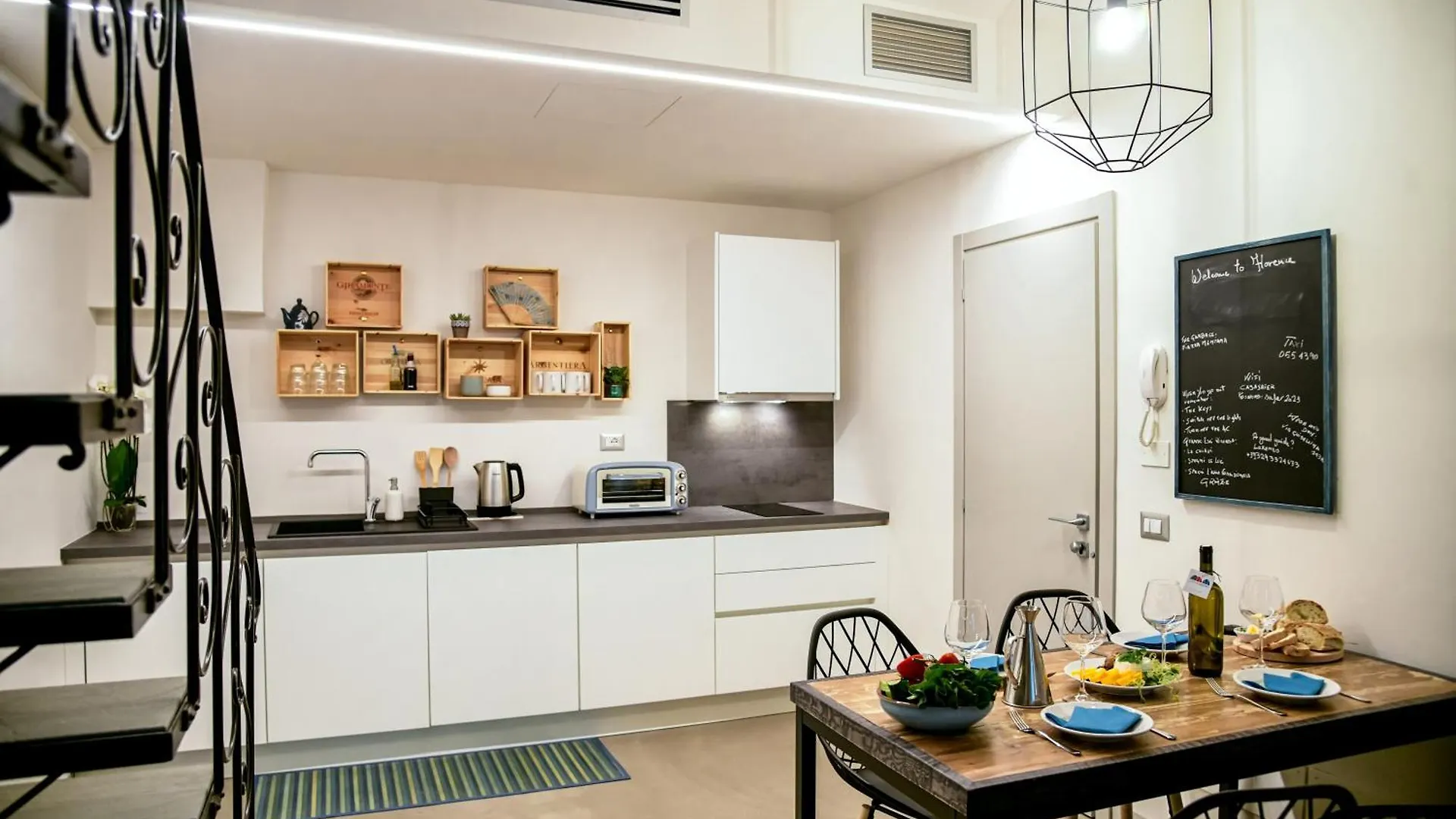 Casa S A F E R Apartment Florence Italy