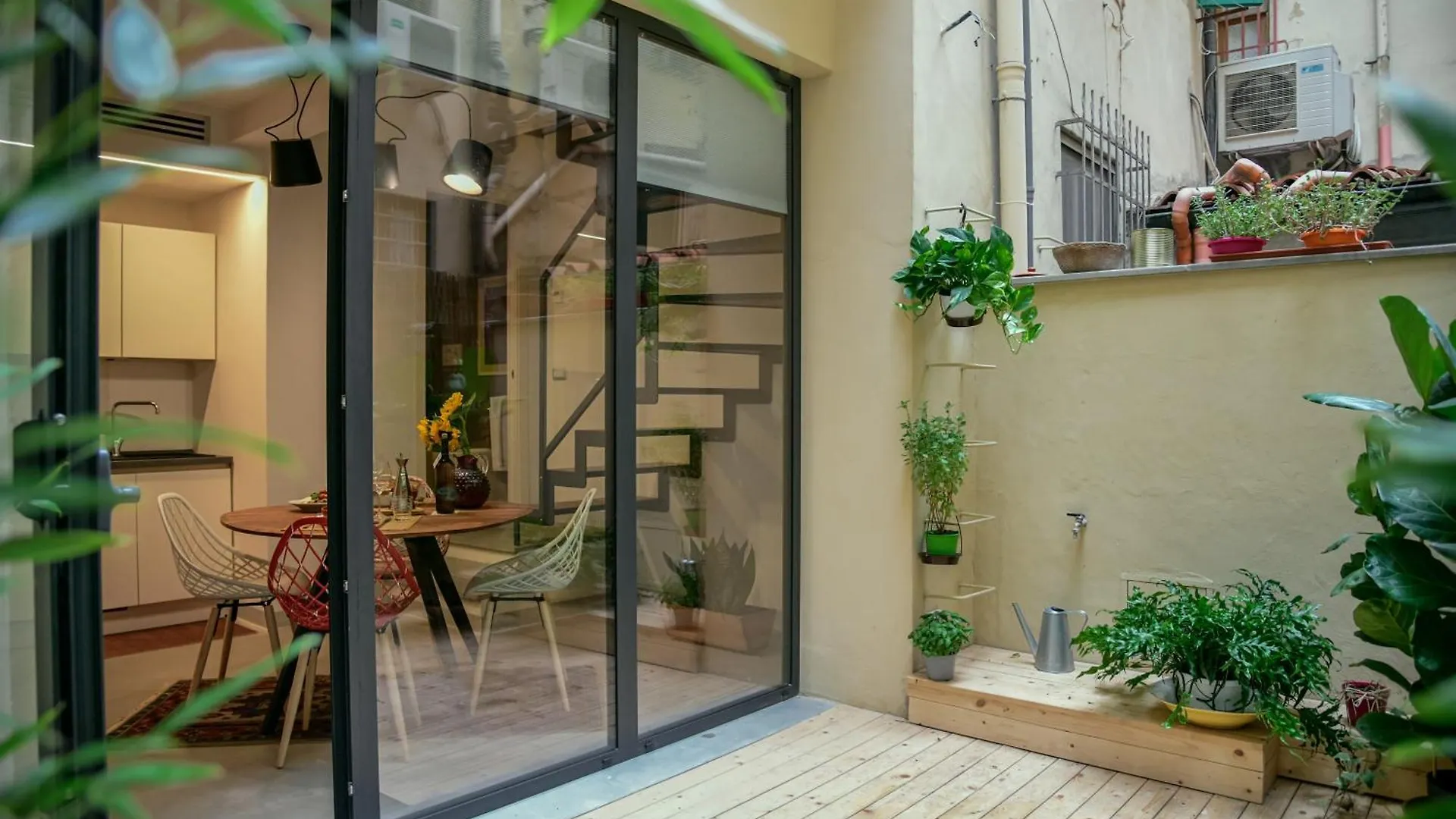 Casa S A F E R Apartment Florence Italy